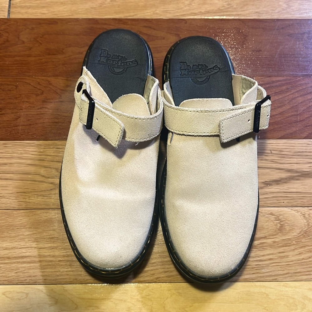 Dr Marten Carlson Slingback Mule